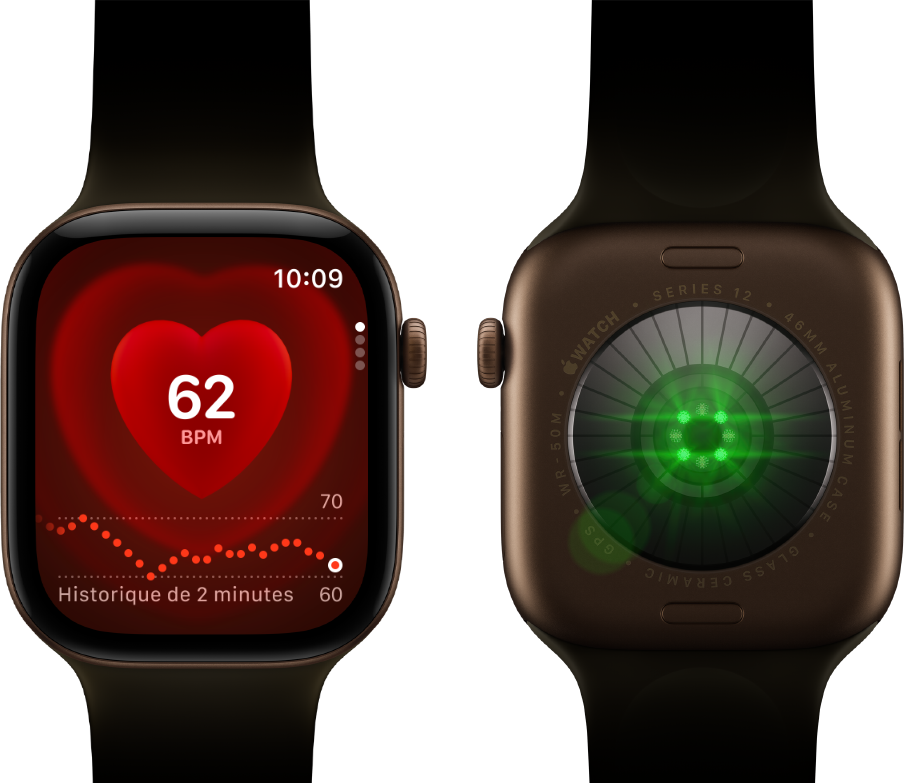 Deux Apple Watch Series 12, boîtier en aluminium, bronze sombre avec Bracelet Sport olive, l’une affichant l’app Fréquence cardiaque, l’autre montrant le Système de suivi de santé à l’arrière de la montre, avec des LED vertes lumineuses