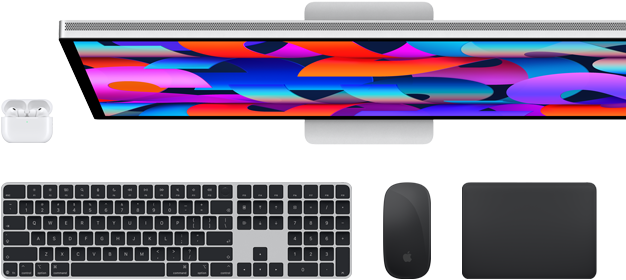 Collection d’accessoires et d’appareils, dont des AirPods, un Magic Keyboard avec Touch ID, une Magic Mouse, un Magic Trackpad, un Studio Display